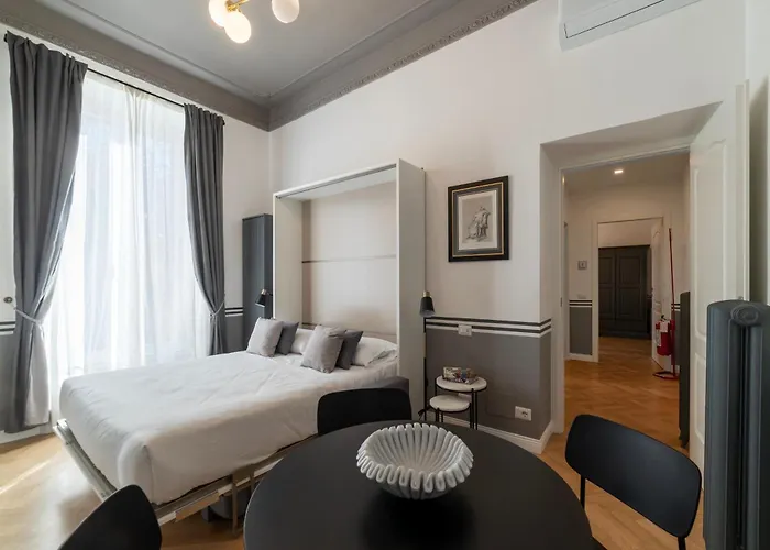 Castro Pretorio 24 - Fromhometorome Apartment Rome