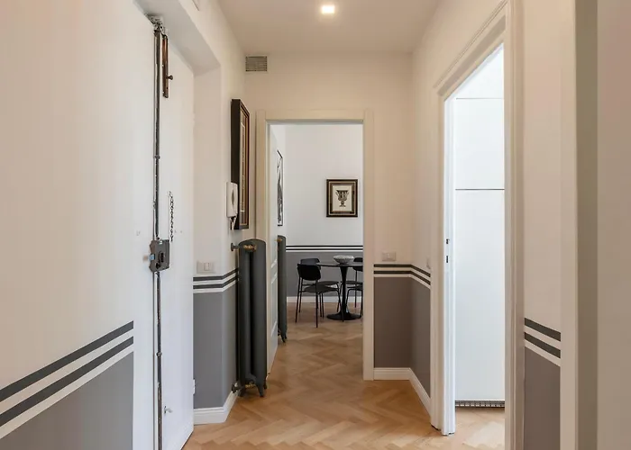 Apartment Castro Pretorio 24 - Fromhometorome