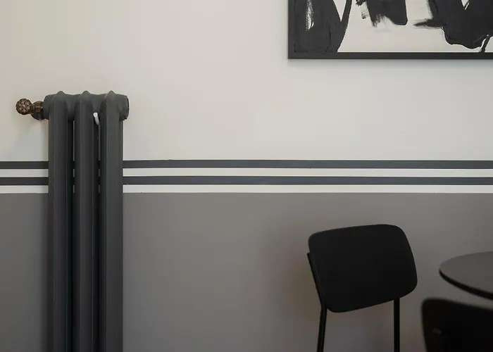 Castro Pretorio 24 - Fromhometorome Apartment Rome